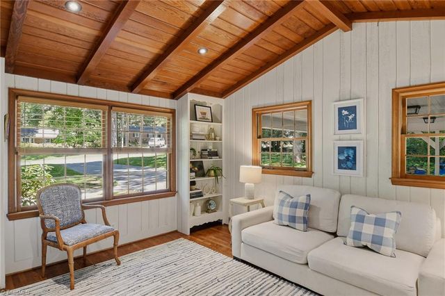 1117 Huntingdon Road, Winston-salem, NC 27104