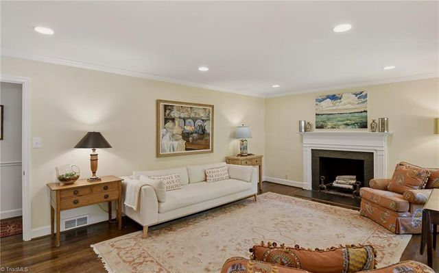 1117 Huntingdon Road, Winston-salem, NC 27104