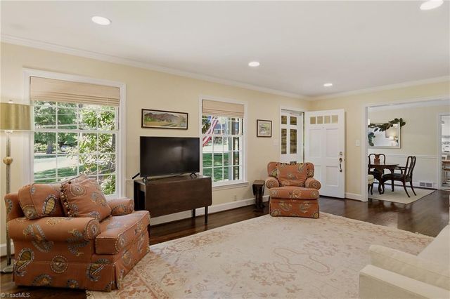 1117 Huntingdon Road, Winston-salem, NC 27104
