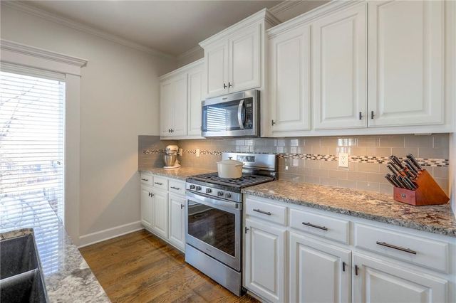 117 E Maple Street, Lone Jack, MO 64070