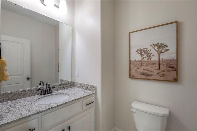 117 E Maple Street, Lone Jack, MO 64070