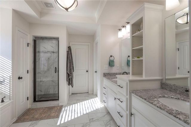 117 E Maple Street, Lone Jack, MO 64070