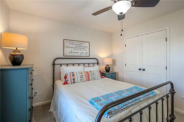 117 E Maple Street, Lone Jack, MO 64070