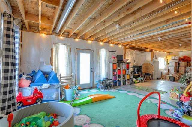 117 E Maple Street, Lone Jack, MO 64070