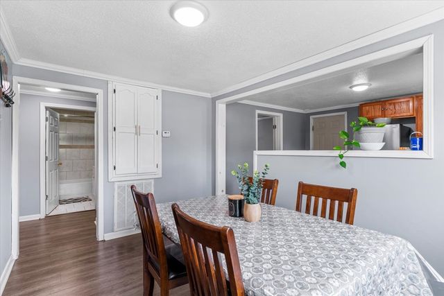 2915 S Riverbend Rd, Dalton, GA 30721