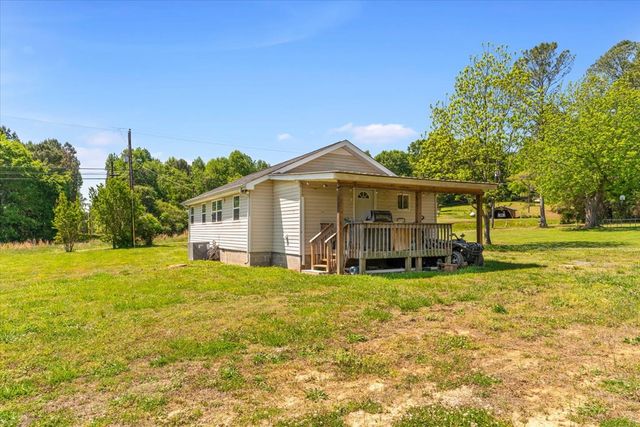 2915 S Riverbend Rd, Dalton, GA 30721
