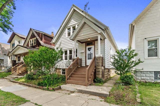 2016 W Orchard STREET, Milwaukee, WI 53204