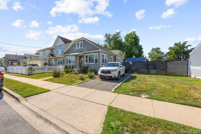 81 Allers Boulevard, Roosevelt, NY 11575