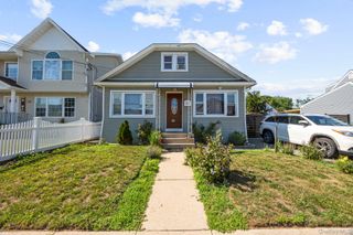 81 Allers Boulevard, Roosevelt, NY 11575