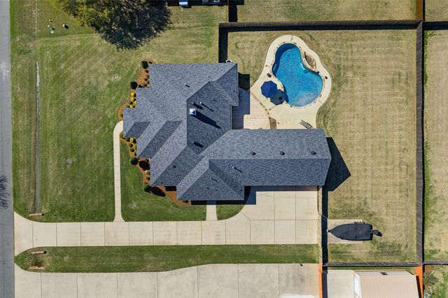 803 Brittany Lane, Bossier City, LA 71111