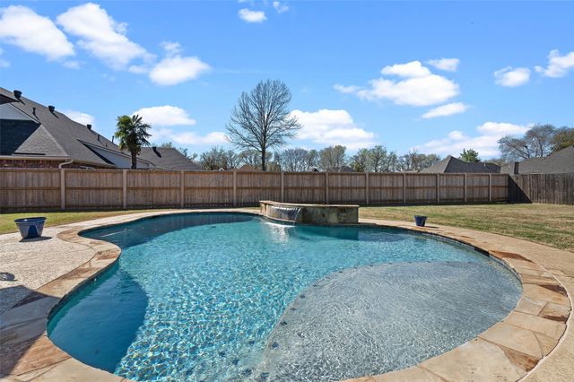 803 Brittany Lane, Bossier City, LA 71111