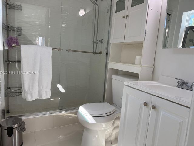 6700 NW 5th Ave, Miami, FL 33150