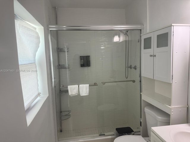 6700 NW 5th Ave, Miami, FL 33150