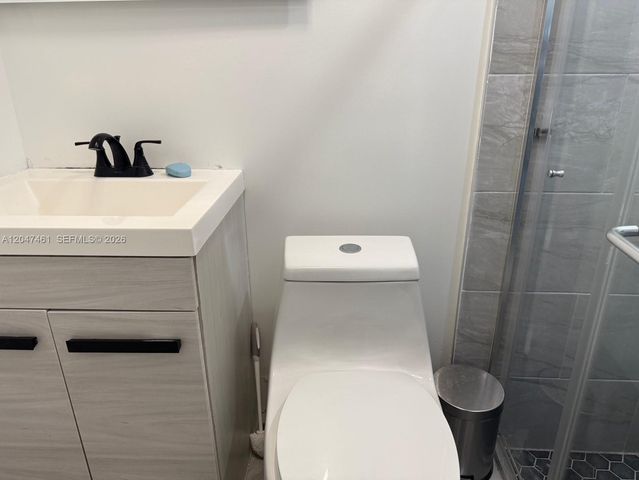 6700 NW 5th Ave, Miami, FL 33150