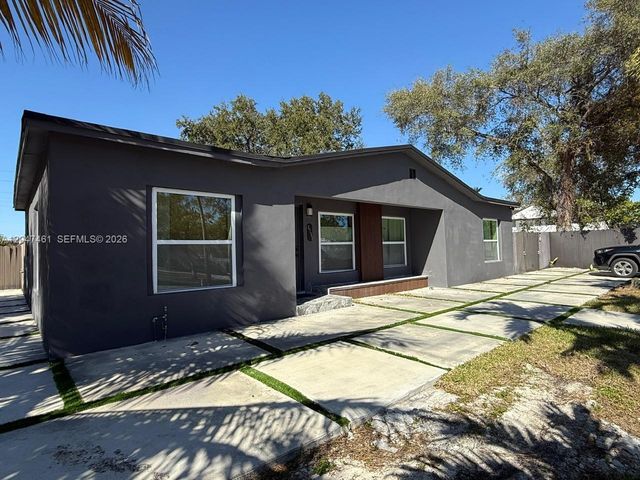 6700 NW 5th Ave, Miami, FL 33150
