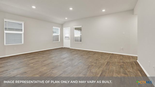 310 BOATMAN Cove, Seguin, TX 78155