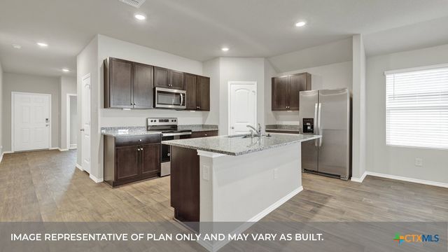 310 BOATMAN Cove, Seguin, TX 78155