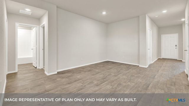 310 BOATMAN Cove, Seguin, TX 78155