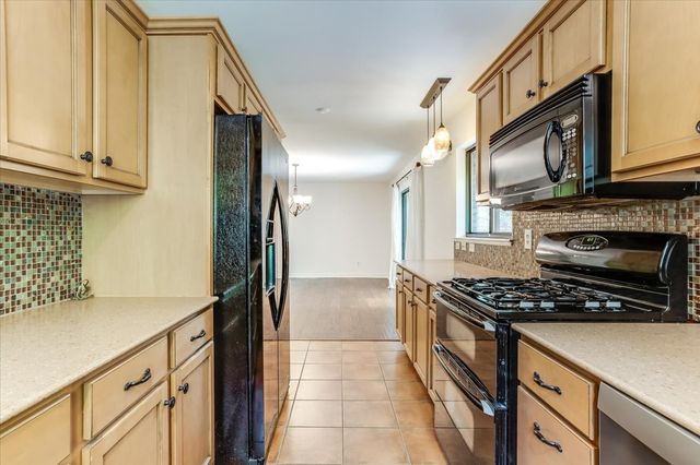 2105 Emerson Lane, Denton, TX 76209