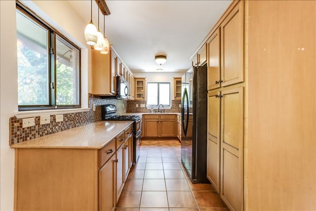 2105 Emerson Lane, Denton, TX 76209