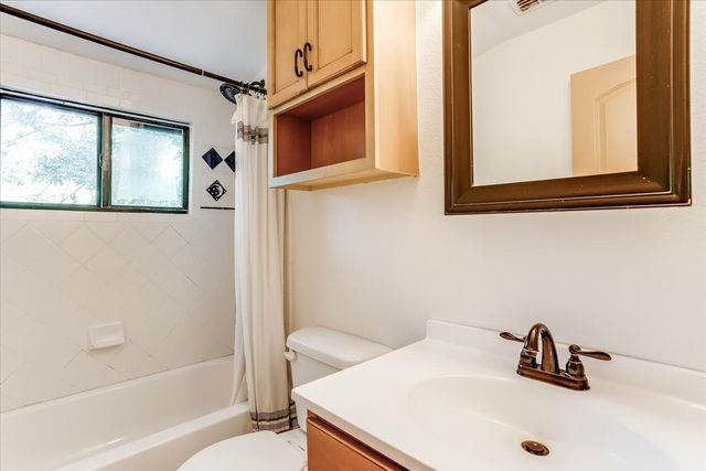 2105 Emerson Lane, Denton, TX 76209