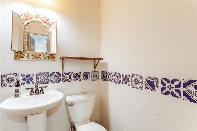 2105 Emerson Lane, Denton, TX 76209