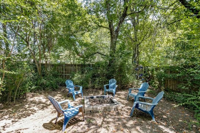 2105 Emerson Lane, Denton, TX 76209
