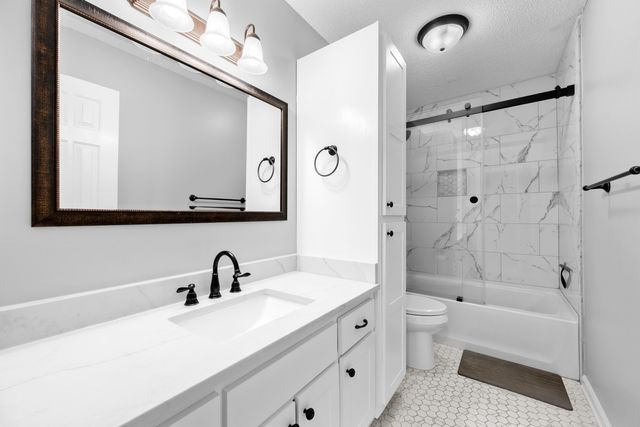 225 BRIERHEDGE RD, Covington, TN 38019