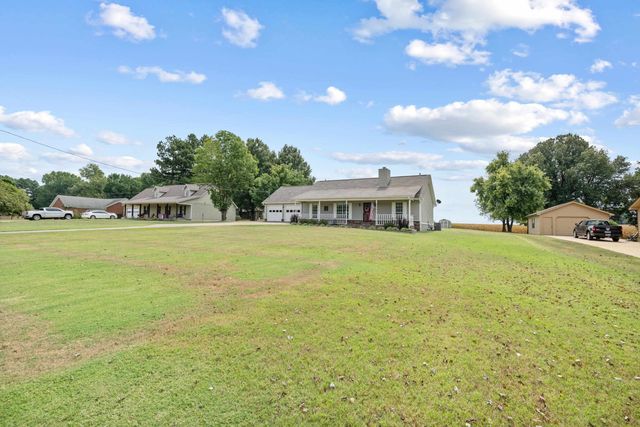 225 BRIERHEDGE RD, Covington, TN 38019