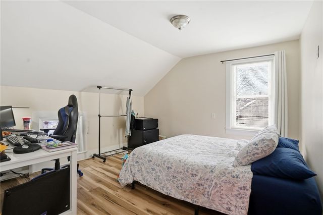 20 Mount Pleasant View Avenue, Cumberland, RI 02864