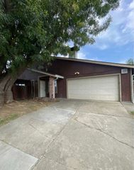 3080 Funston Dr, Sacramento, CA 95833