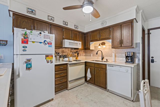 9600 Shore Dr Apt A312, Myrtle Beach, SC 29572
