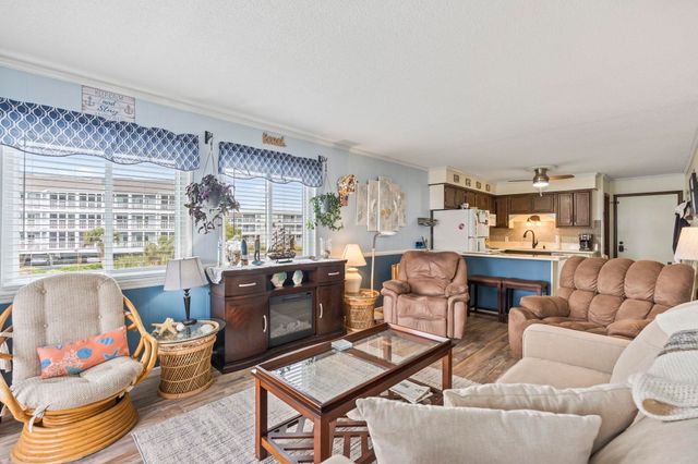 9600 Shore Dr Apt A312, Myrtle Beach, SC 29572