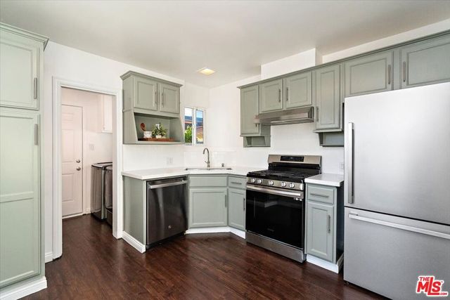 13315 Eriel Avenue, Hawthorne, CA 90250