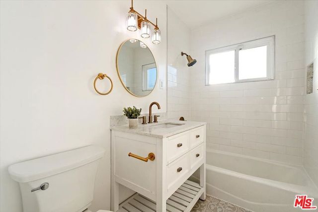 13315 Eriel Avenue, Hawthorne, CA 90250