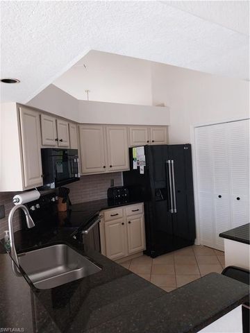 449 Dundee CT, Naples, FL 34104