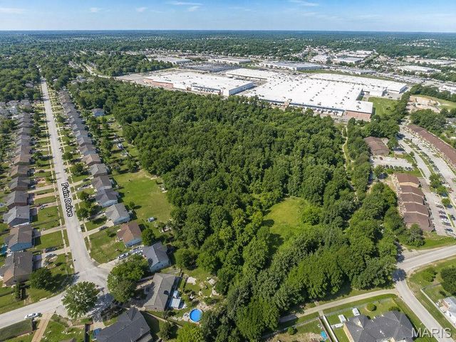 1133 Fain Drive, St Louis, MO 63125