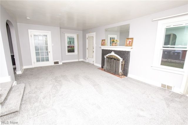 574 Moreley Avenue, Akron, OH 44314