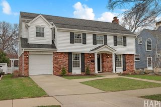 1023 Margret Street, Des Plaines, IL 60016