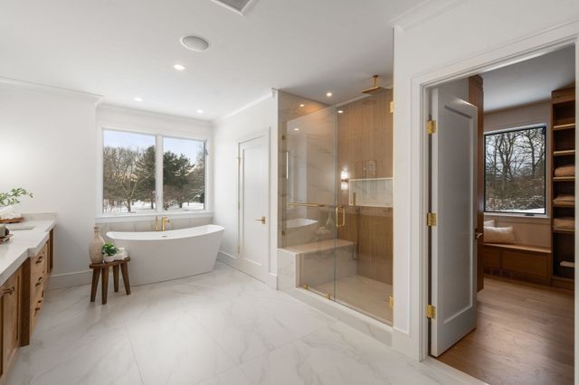 14 Fiske Pond Road, Holliston, MA 01746