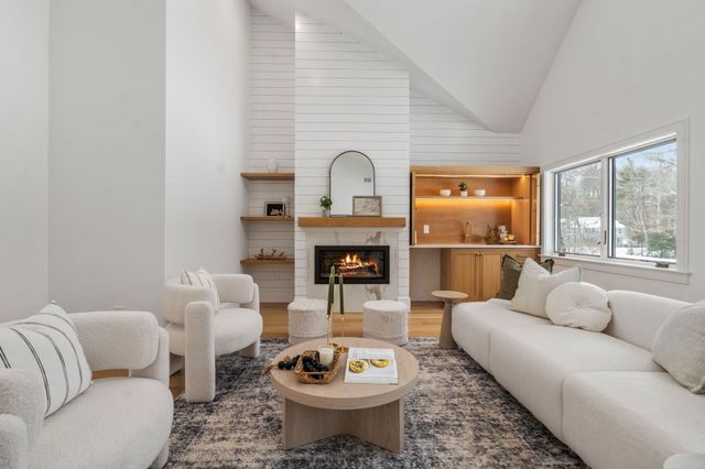 14 Fiske Pond Road, Holliston, MA 01746