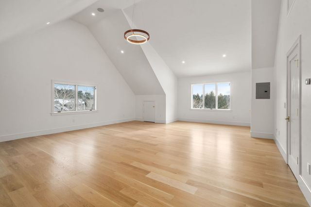 14 Fiske Pond Road, Holliston, MA 01746