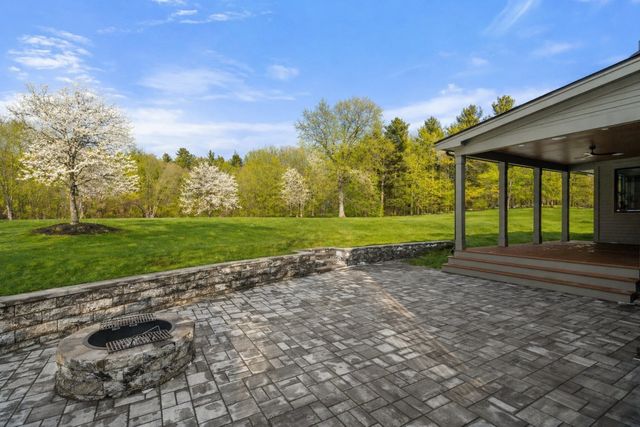 14 Fiske Pond Road, Holliston, MA 01746