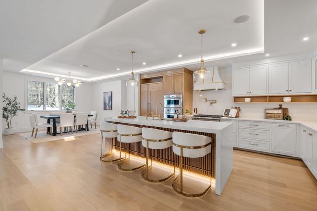 14 Fiske Pond Road, Holliston, MA 01746