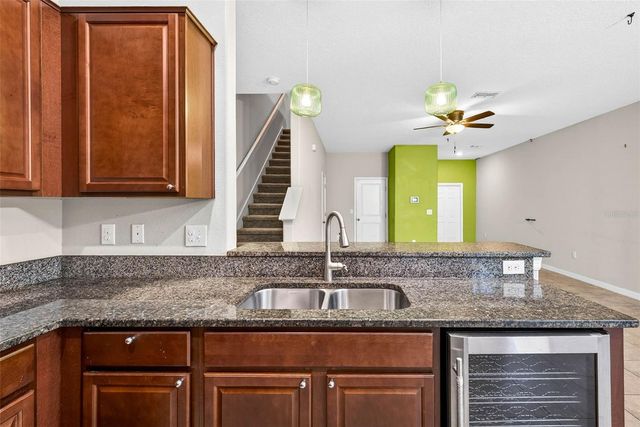 9754 PEMBROOKE PINES, Sun City Center, FL 33573