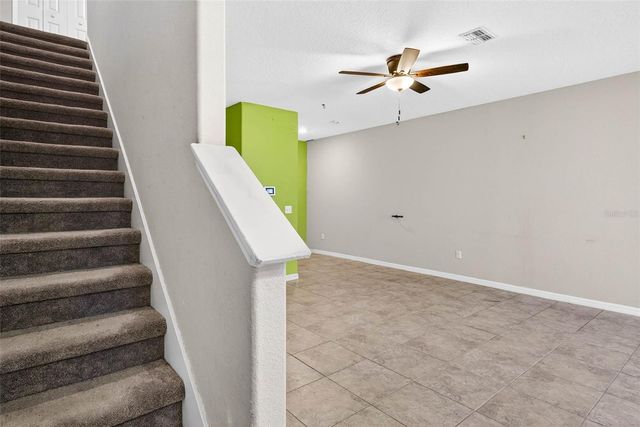 9754 PEMBROOKE PINES, Sun City Center, FL 33573