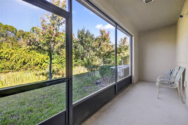 9754 PEMBROOKE PINES, Sun City Center, FL 33573