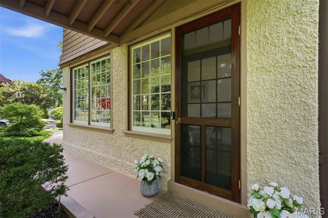 445 Algonquin Place, Webster Groves, MO 63119