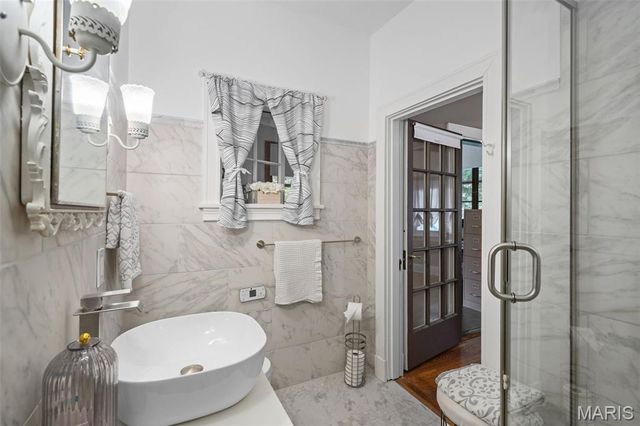 445 Algonquin Place, Webster Groves, MO 63119