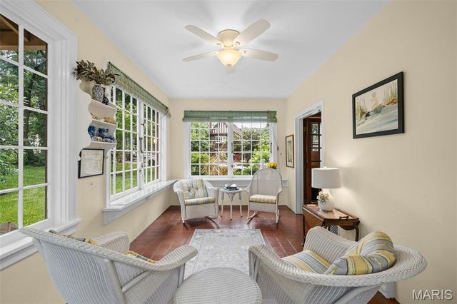 445 Algonquin Place, Webster Groves, MO 63119